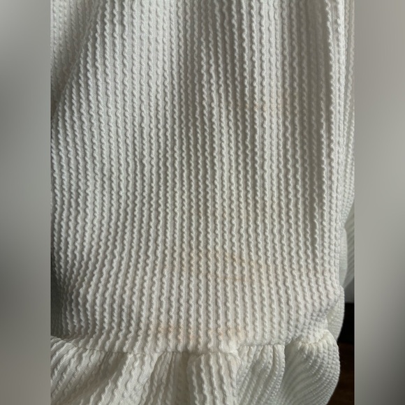 Caution To The Wind White Pleated Maxi Dress Sleeveless V-Neck M - Picture 8 of 9